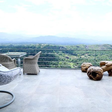 Sky Pavilion Kandy Exterior foto